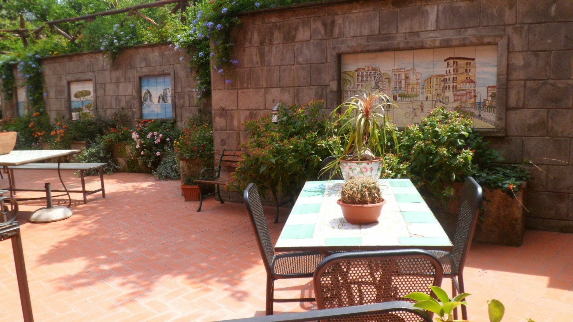 Sorrento Home エクステリア 写真